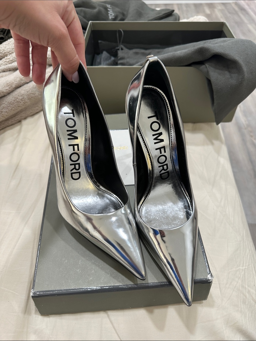 Tom Ford Silver Pointed Toe High Heel Pumps
